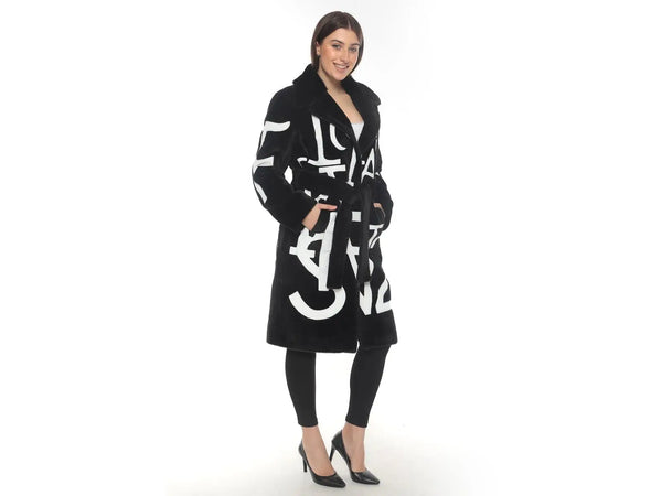 Black Lama Wool Knee-Length Coat with Mink Fur Collar & Letter Design