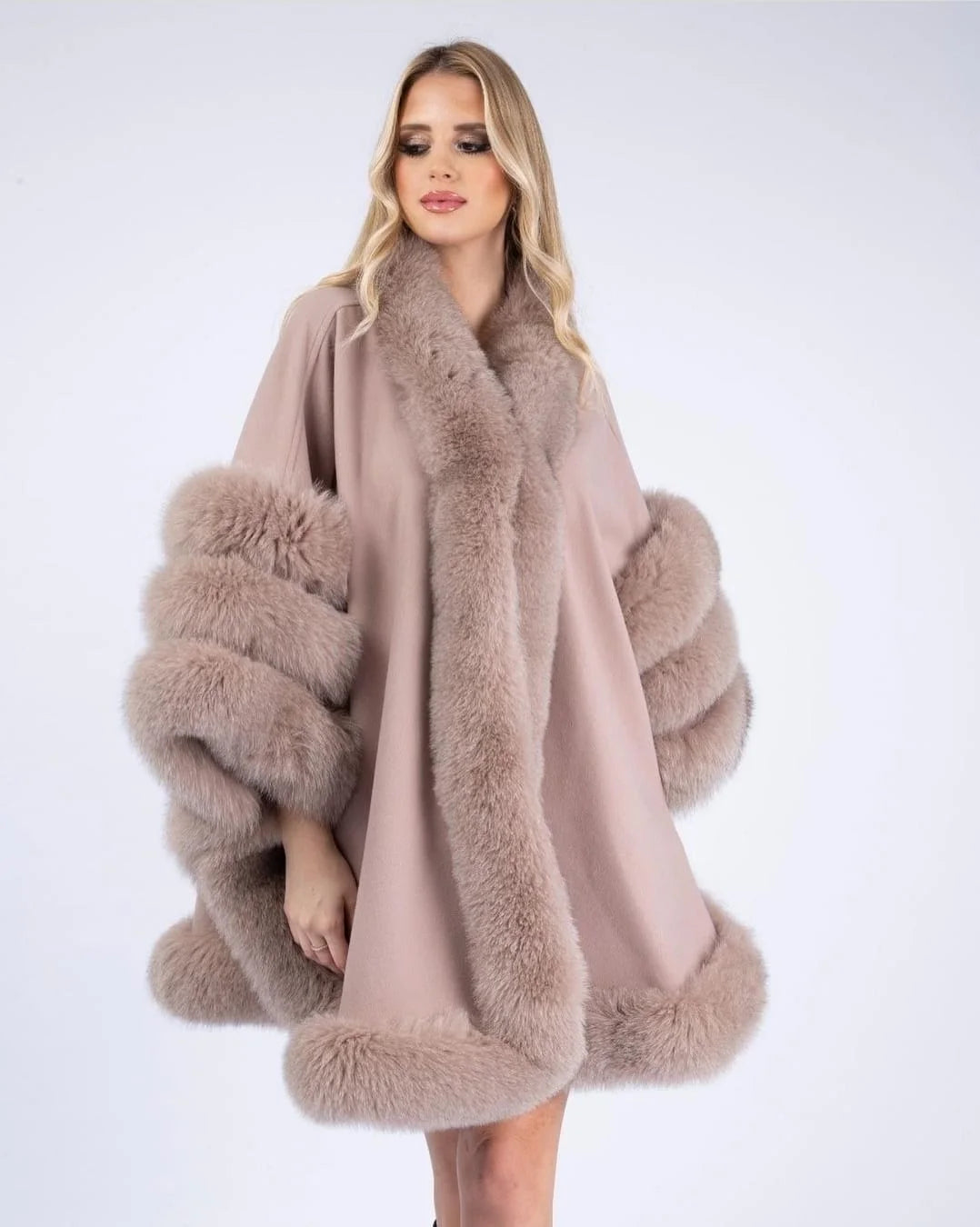Mauve Pink Cashmere Wool Scarf with Fox Fur Trim